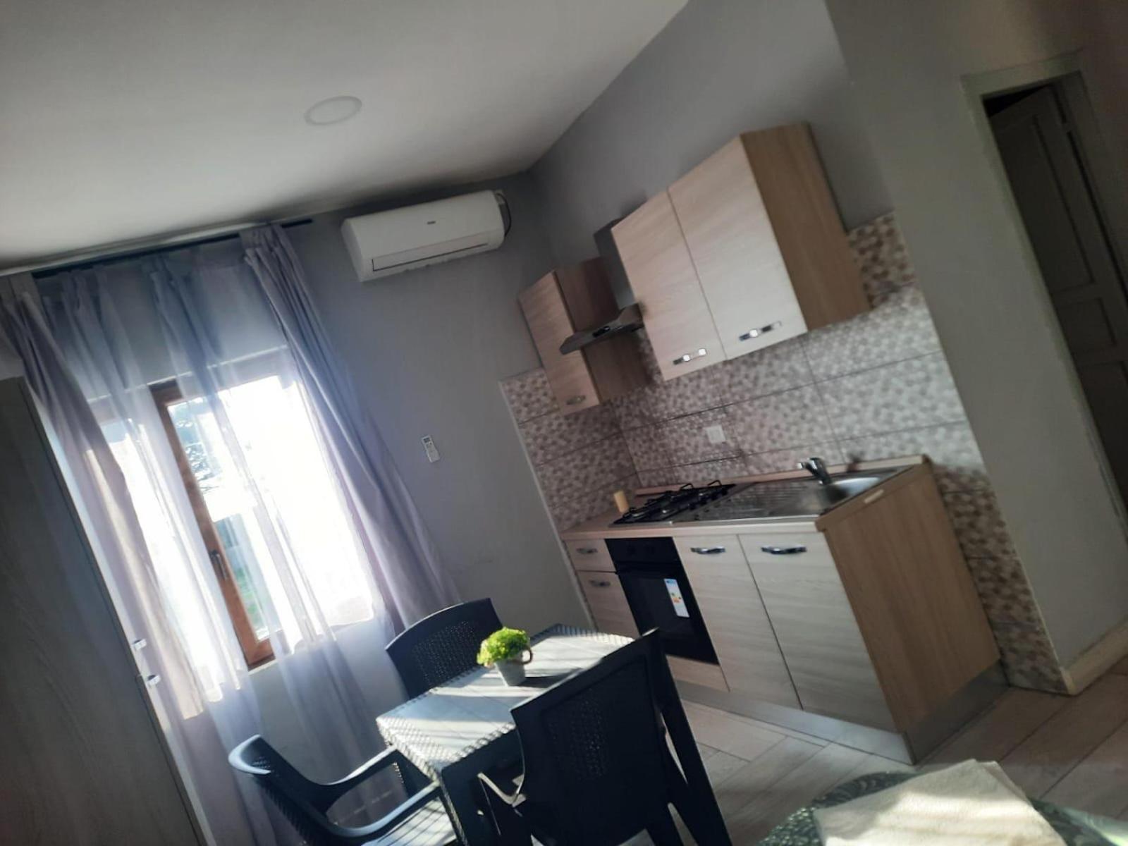Villa Miriam 蒙德拉戈内 外观 照片